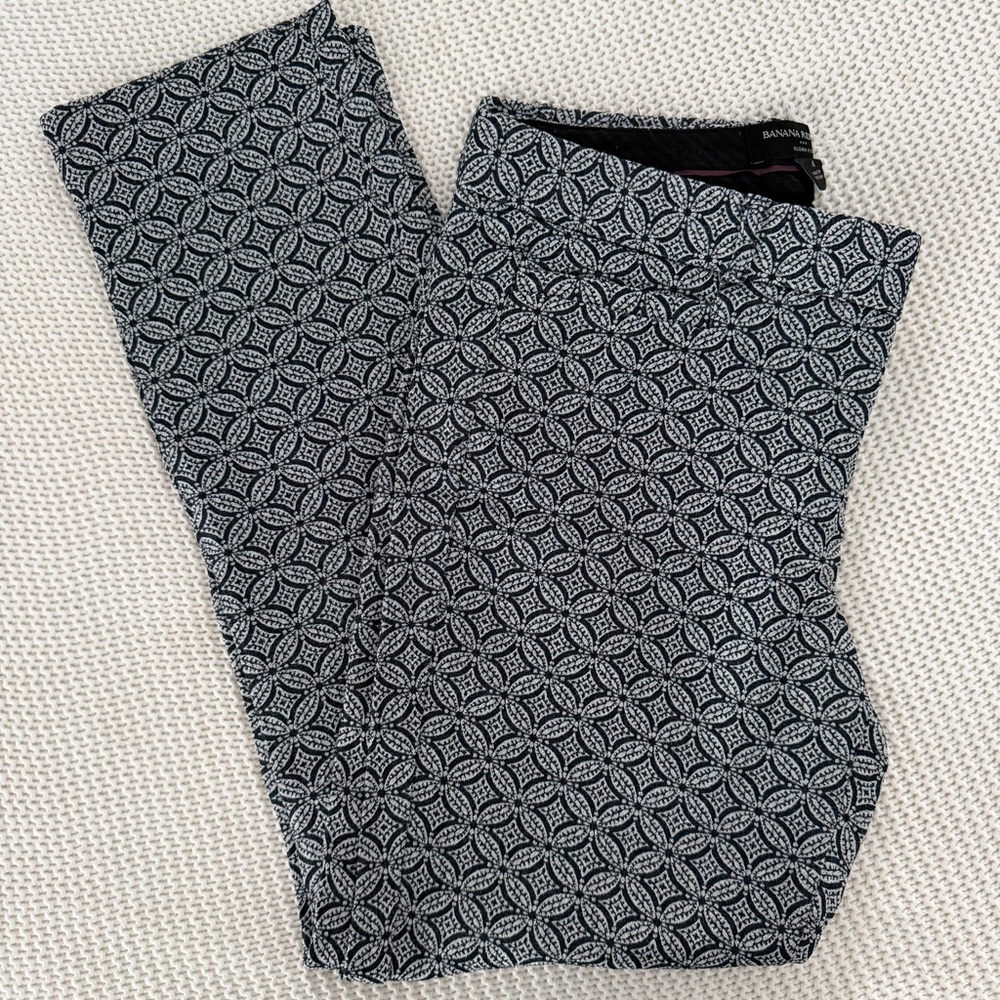 Banana Republic Sloan Fit Navy and Gray Paisley Pants